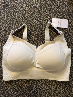 Amour Lift Bust Shaping Wireless Adjustable Support Bra Size XL